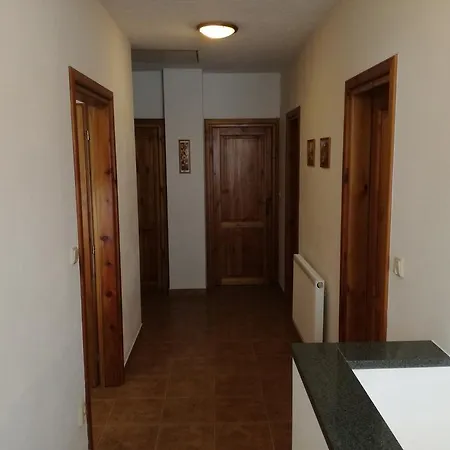 U Kovaru